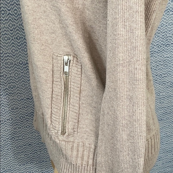 Kiss of Cashmere Moto Cardigan - Picture 11 of 13